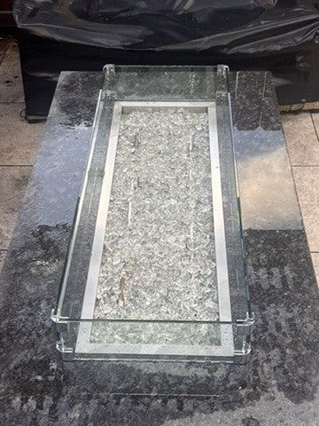COOKE Custom Clamped Clear Glass Wind Screen For Any Firepit (Glass: 3/8" Thick, 10" Height)