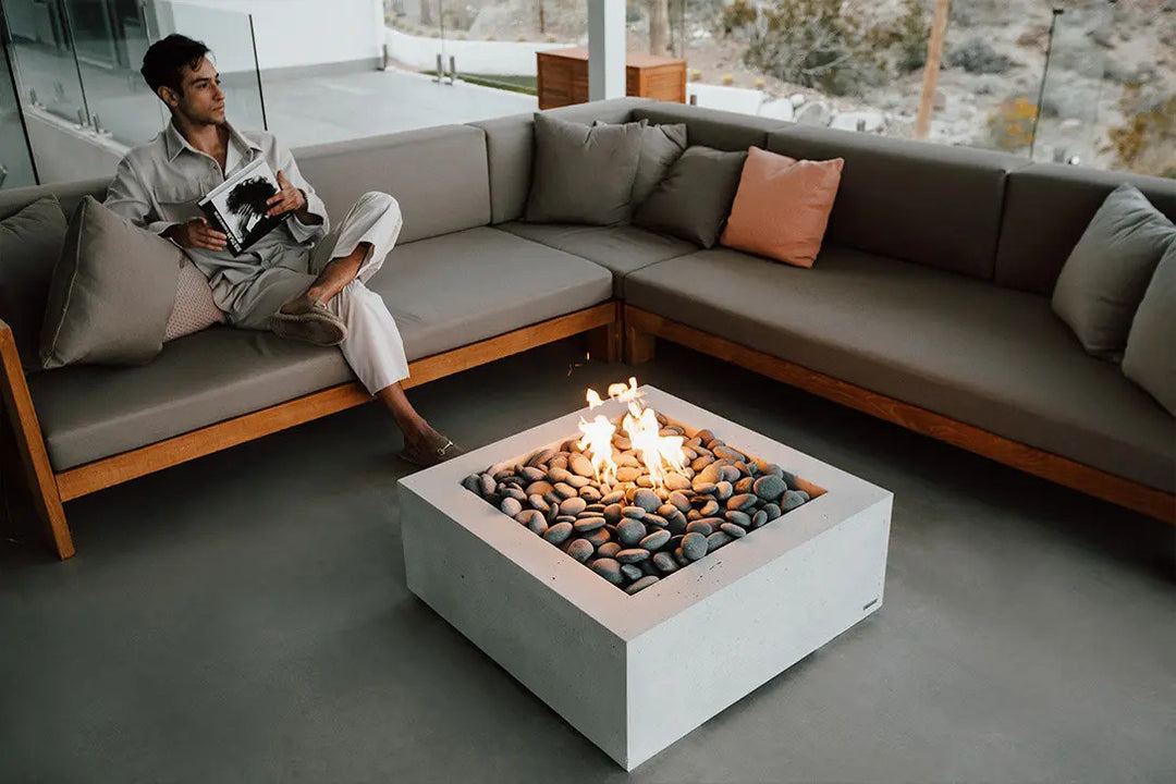 ALEA 32 Square Outdoor Fire Feature, Minimalist Concrete Gas Fire Pit
