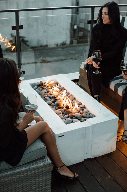 AVERA 48 Rectangular Outdoor Fire Feature, 48" Concrete Gas Fire Pit, Modern Patio Fire Pit