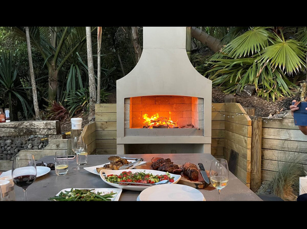 Flare - Signature Deluxe - Outdoor Fireplace