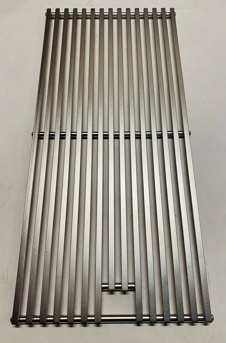 Fire Magic Diamond Sear Stainless Steel Cooking Grids for Regal II, A660 & E660 – Set of 3
