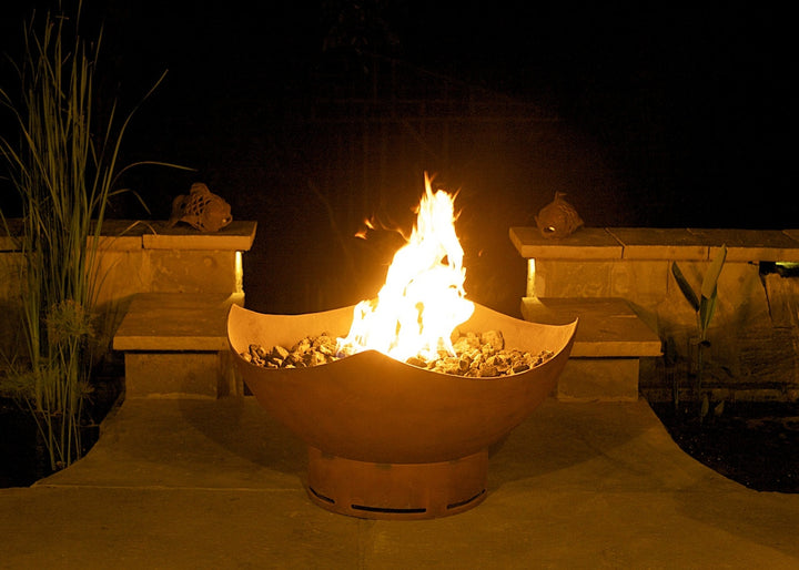 Manta Ray Fire Pit: Wood, Gas, or Propane Options