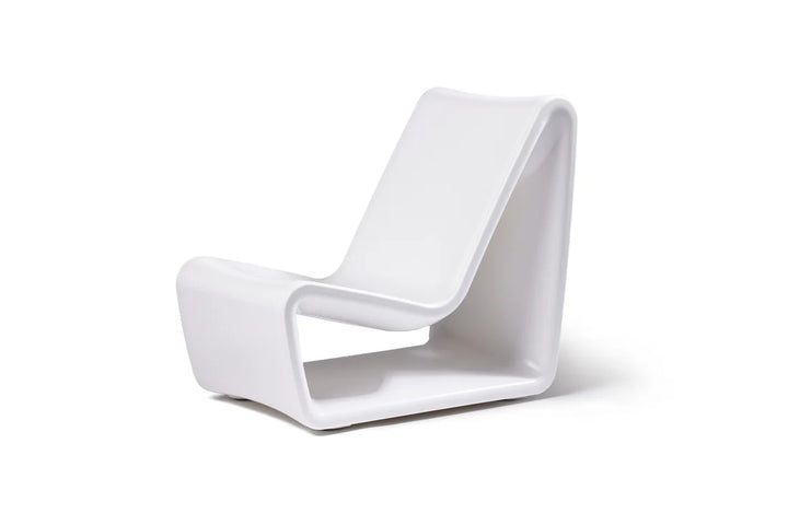 Loop Lounge Chair – Modern Outdoor & In-Pool Lounge Chair for Tanning Ledges with Optional Loop Side Table