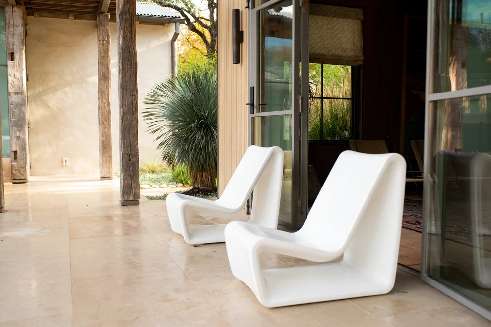 Loop Lounge Chair – Modern Outdoor & In-Pool Lounge Chair for Tanning Ledges with Optional Loop Side Table