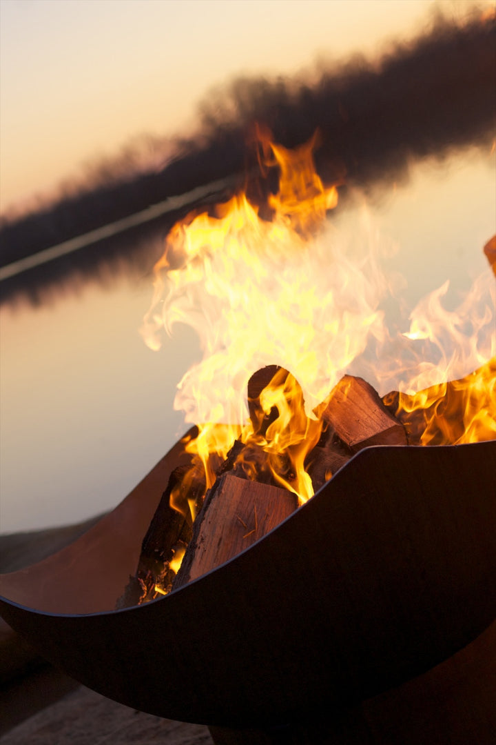 Manta Ray Fire Pit: Wood, Gas, or Propane Options