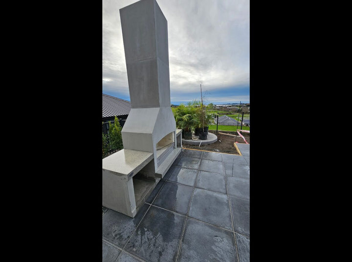 Flare - Signature Prestige - Outdoor Fireplace