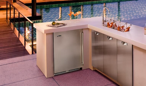 Perlick Signature Series 24-Inch Right-Hinge Outdoor Undercounter Beverage Center - Stainless Steel Solid Door - HP24BO-4-1R