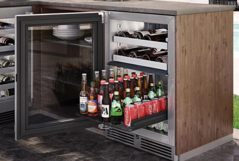 Perlick 24" Signature Series Outdoor Built-In Glass Door Beverage Center with 5 cu. ft. Capacity Dual Zone in Stainless Steel - HP24CM-4-3L