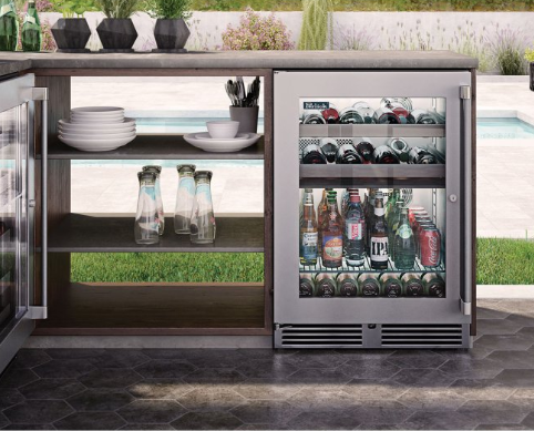 Perlick 24" Signature Series Outdoor Built-In Glass Door Beverage Center with 5 cu. ft. Capacity Dual Zone in Stainless Steel - HP24CM-4-3R