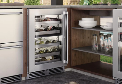 Perlick 24" Signature Series Built-In Wine Cooler with 32 Bottle Capacity Dual Zone with Glass Door in - HP24DM-4-3R