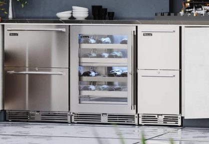 Perlick 24" Signature Series Built-In Wine Cooler with 32 Bottle Capacity Dual Zone with Glass Door in - HP24DM-4-3R