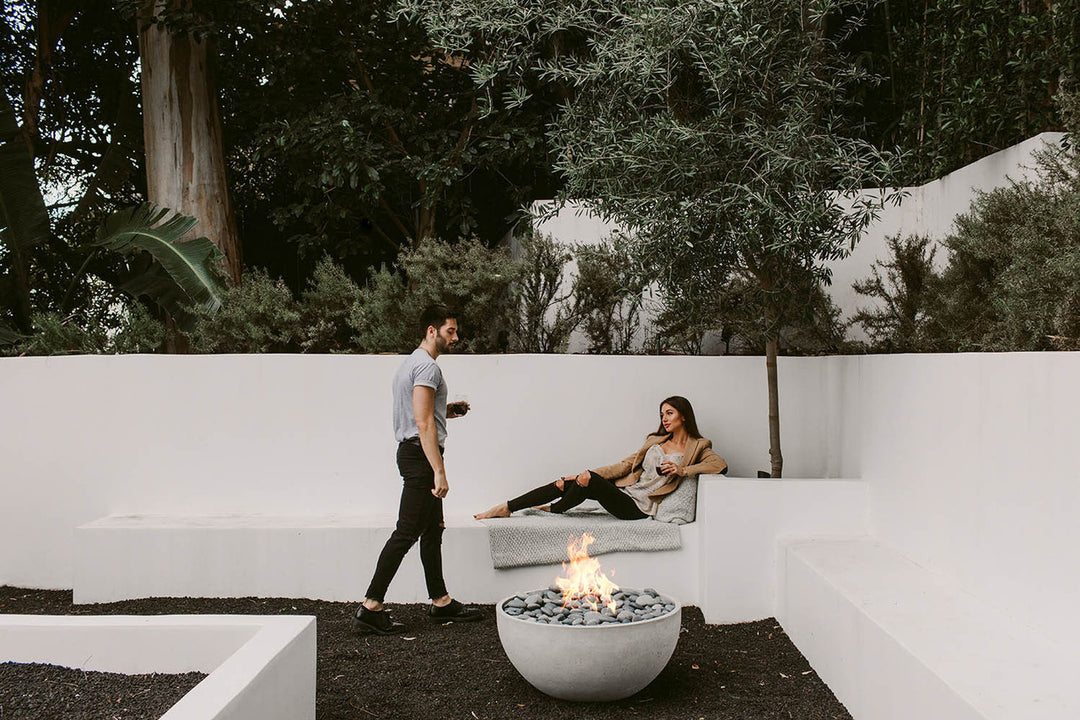 SERENADE 32 Round Bowl Outdoor Fire Pit, 32in Concrete Gas Fire Feature