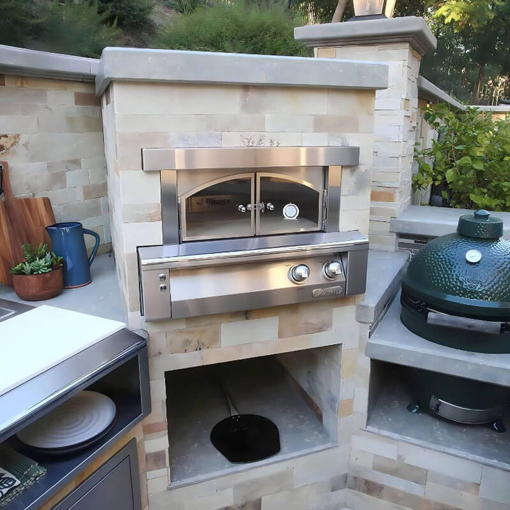 Alfresco 30-Inch Built-In Propane Outdoor Pizza Oven Plus